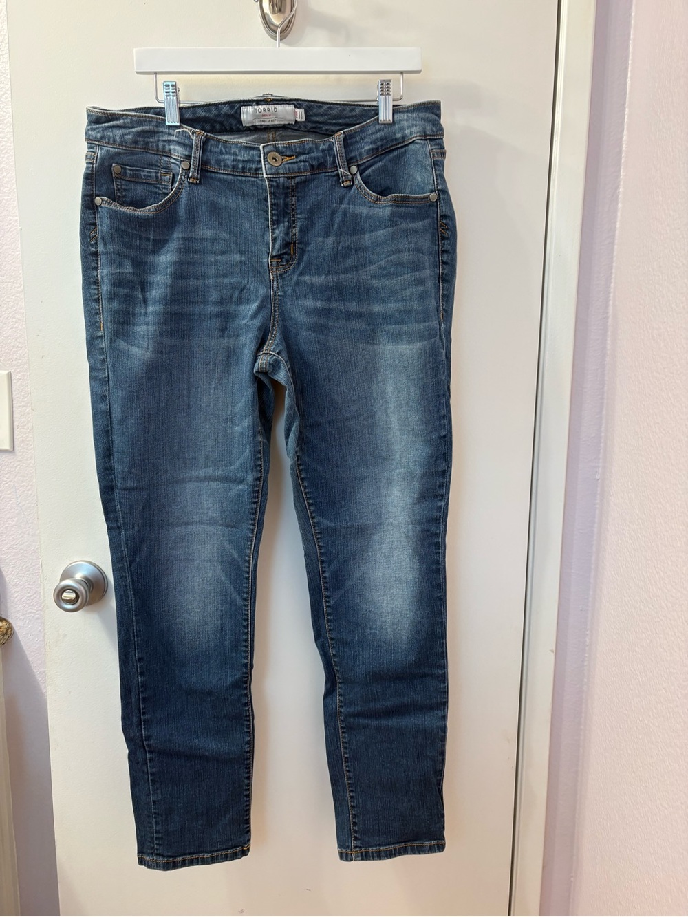 Torrid Denim Indigo Skinny Jeans Size 14R (Rise    16/Waist 18/Inseam 28/L 40)